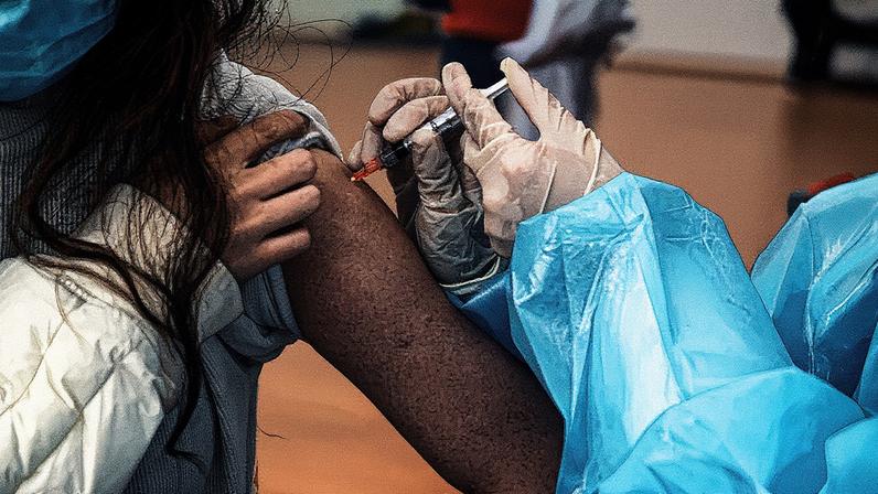 Vacinas continuam disponíveis em todo o estado, apesar dos anúncios (Foto: Reprodução)