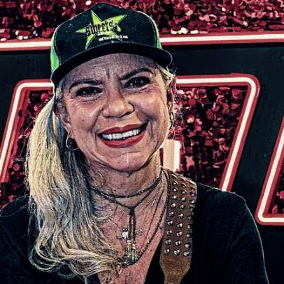 Astrid Fontenelle revela que prefere ler a assistir ao novo Saia Justa