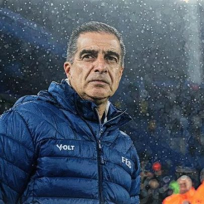 Renato Paiva rejeita proposta do Al-Ahly e permanece sem clube no momento