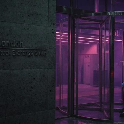 Bolsa de Londres lança plataforma de blockchain para tokenizar ativos financeiros