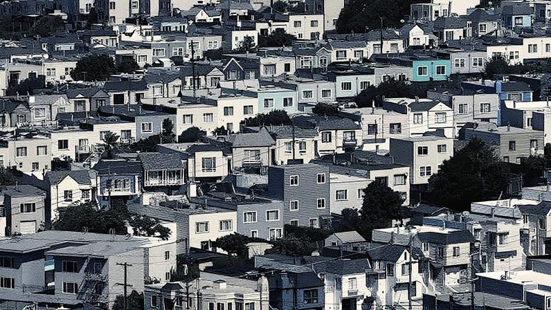 Vista aérea de residências em um bairro de San Francisco, Califórnia (Foto: Reprodução)