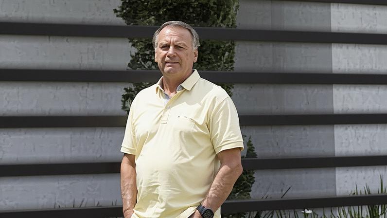 Bolsonaro em residência de luxo durante cumprimento de prisão domiciliar em Brasília (Foto: Reprodução)