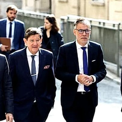 França se prepara para greve contra cortes orçamentários com apoio dos socialistas