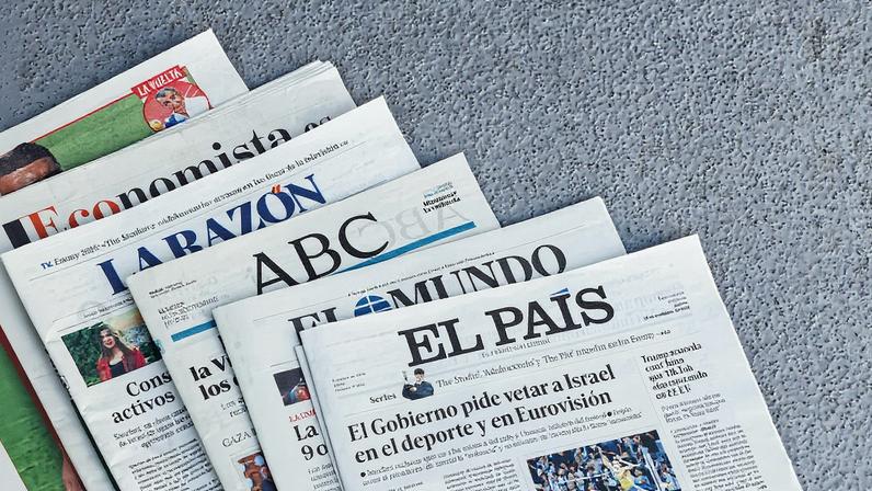 Diferentes periódicos do dia 16 de setembro de 2025 (Foto: Reprodução)