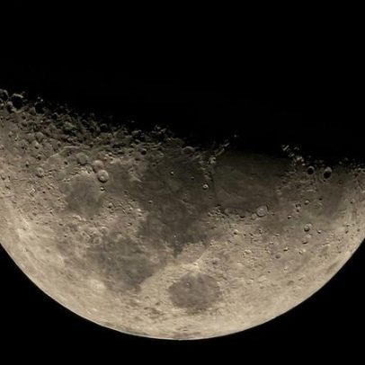 Eclipse lunar impacta signos e revela mudanças astrológicas importantes hoje