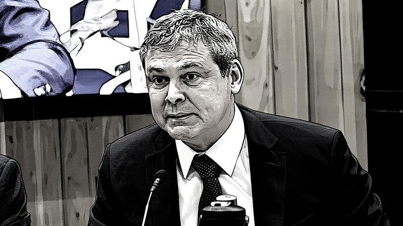 Deputado federal Lindbergh Farias durante sessão na Câmara dos Deputados (Foto: Reprodução)