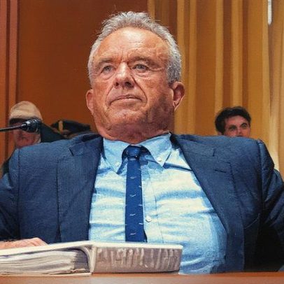 Robert F. Kennedy critica vacinas durante sua gestão como secretário de Saúde dos EUA