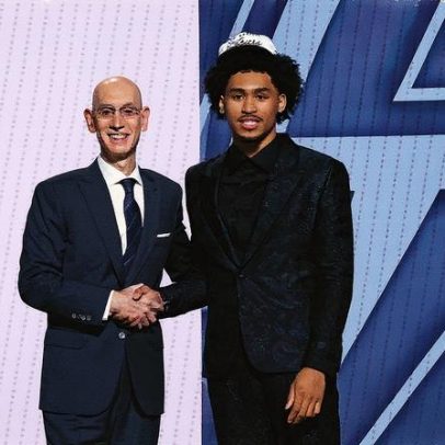Número 2 do draft da NBA se recupera de cirurgia e preocupa para início da temporada