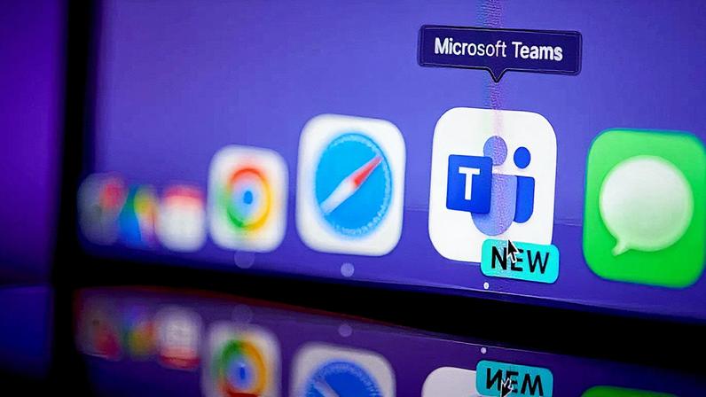 Aplicativo Microsoft Teams aberto em um laptop em Nova York (Foto: Reprodução)