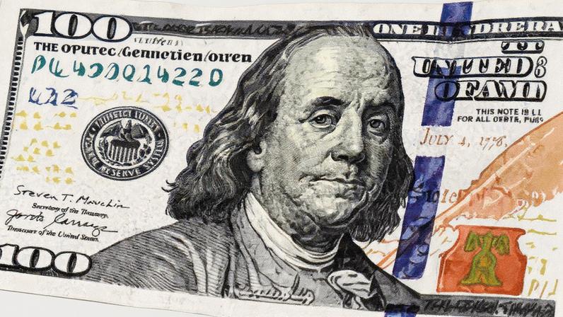 Cédula de US$ 100 com destaque para a cotação da moeda e menção ao aumento do diferencial de juros a favor do Brasil (Foto: Reprodução)