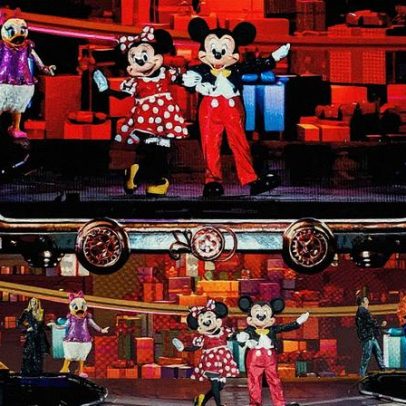 Disney amplia sessões do show natalino em Curitiba; confira como garantir ingressos