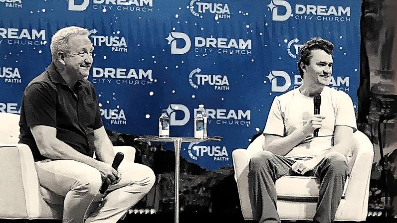 Rob e Charlie em uma gravação (Foto: Reprodução)