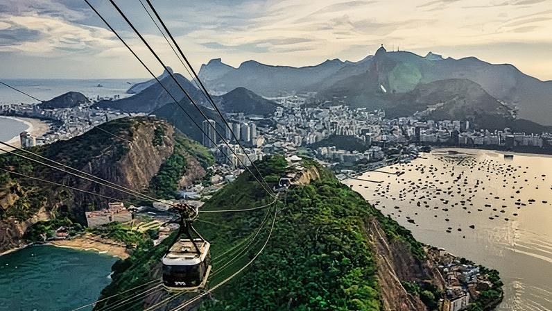 Recorde de faturamento do turismo nacional teve forte impacto pelas férias escolares; na imagem, vista do RJ • F Cary Snyder/Unsplash