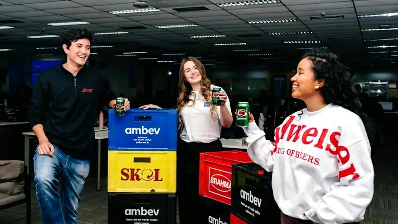 Vagas de estágio (Crédito/ Ambev)