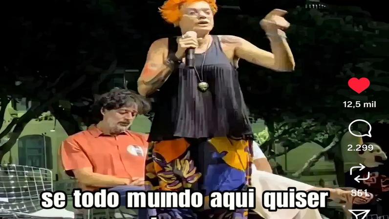 Zezé Di Camargo abraça camiseta em homenagem a presos do 8 de janeiro (Foto: Reprodução / Instagram)