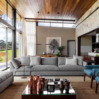 Casa de campo na Serra Catarinense oferece relaxamento em estilo natural