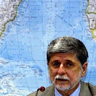Amorim comenta prêmio Nobel da Paz a Maria Corina