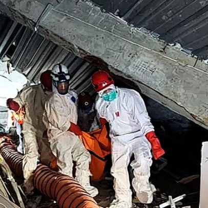 Colapso de escola na Indonésia eleva número de mortos para 14 vítimas