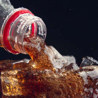 Refrigerantes zero podem aumentar a chance de adquirir doença no fígado, aponta estudo