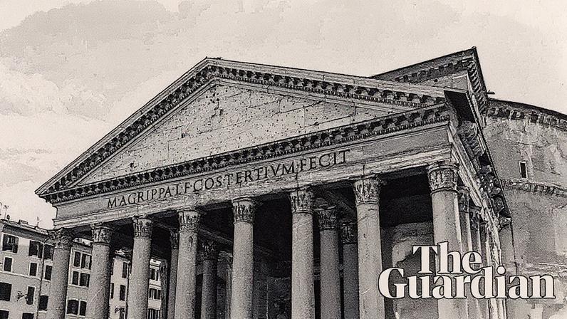 Crowds of tourists in front of the Pantheon in Rome, which attracted 4 million visitors in 2024.