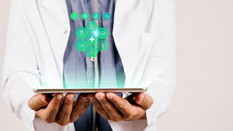 Palestrantes do Brasil, da Suécia e do Chile discutirão a transformação digital na saúde e os desafios relacionados à competência digital de profissionais, pacientes, estudantes e da população em geral – Foto: Freepik