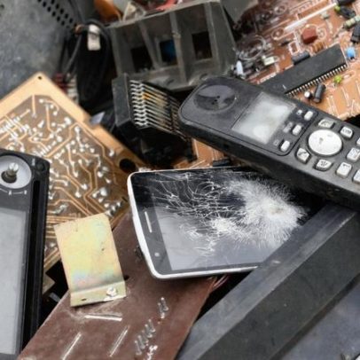 Obsolescência programada: prática abusiva pode impactar o ambiente
