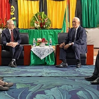 Vanuatu aceita negociar com Austrália mas rejeita 'intimidação' de países maiores