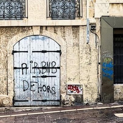 UE propõe regras de aluguel de curto prazo para enfrentar crise na moradia