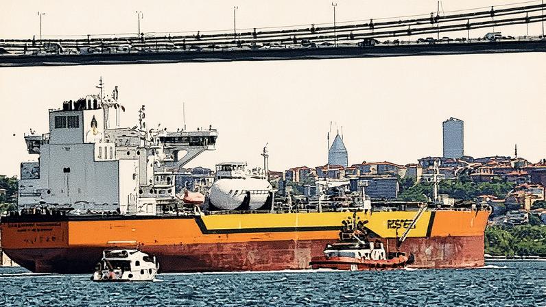 Rosneft's Russian-flagged crude oil tanker Vladimir Monomakh transits the Bosphorus Strait at Istanbul, Turkey, in a file photograph from 2023. Photograph: Yoruk Isik/Reuters