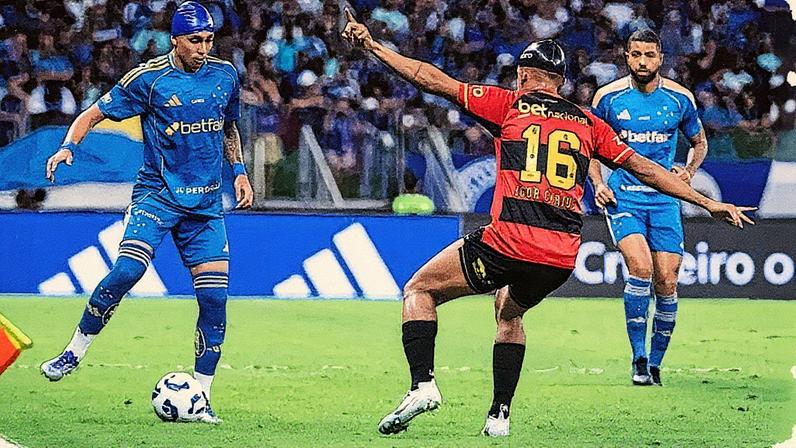 Jovem Kauã Moraes deixou boa impressão no torcedor, no empate com o Sport, no Mineirão (Foto: Gustavo Aleixo/Cruzeiro)