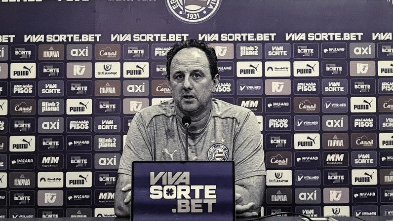 Rogério Ceni em entrevista coletiva depois da partida contra o Inter (Foto: Rafael Rodrigues / EC Bahia)