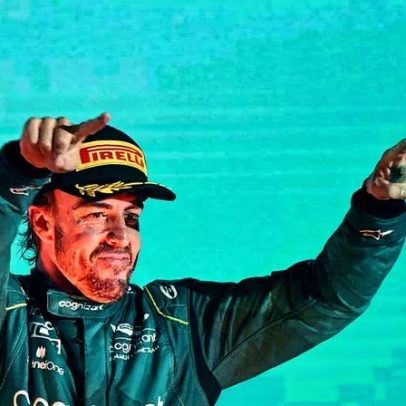 Equipe descarta aposentadoria de Alonso e aponta idade como trunfo