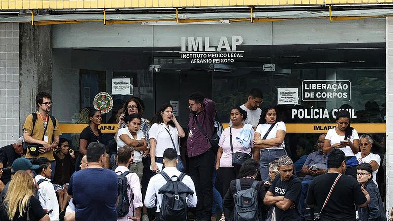 Polícia Civil do Rio divulga lista de mortos em megaoperação. Parlamentares denunciam condições do IML; Defensoria e MP atuam em auxílio às famílias - Foto: Fernando Frazão/Agência Brasil