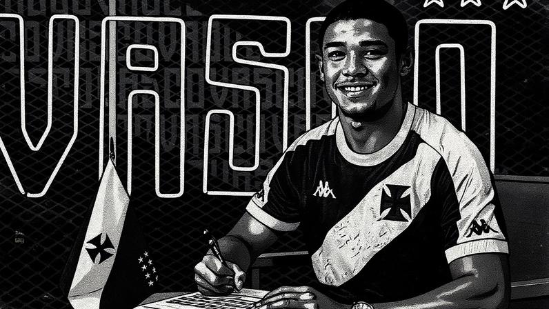 Riquelme Avellar estende contrato com o Vasco (Foto: Dikran Sahagian/Vasco)