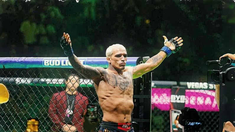 Do Bronx vence no UFC Rio (Foto: Reprodução Instagram UFC)