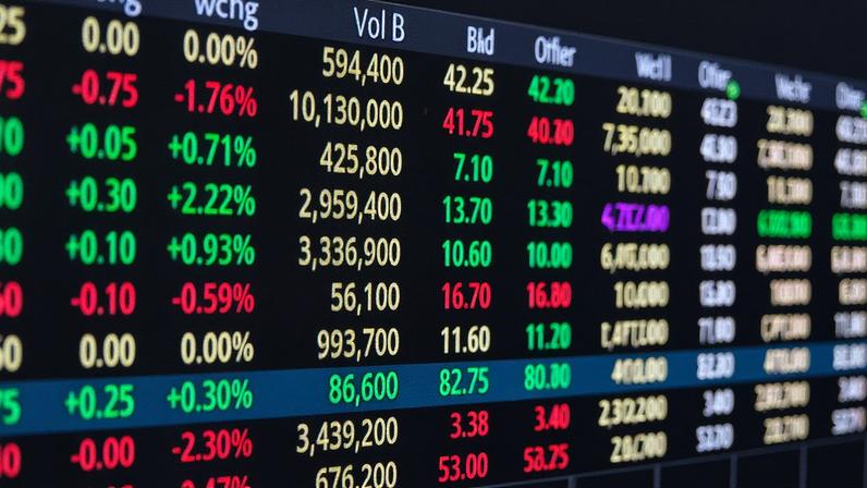 Em Wall Street, os indicadores S&P 500 e Nasdaq subiram