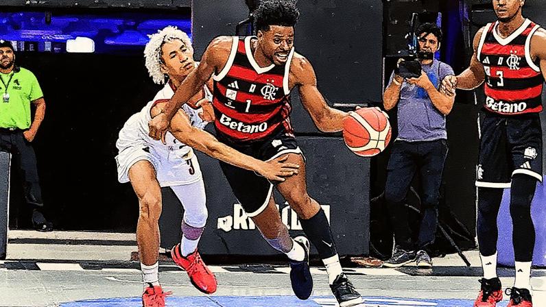 Flamengo contra Pato Basquete no torneio de abertura do NBB (Foto: João Pires/LNB)