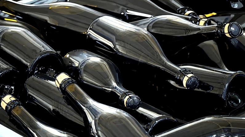 CCTV captured thieves stealing about 3,000 bottles of Ukrainian wine, mainly sparkling, from a parked lorry last week. Credit: Grande Vallee