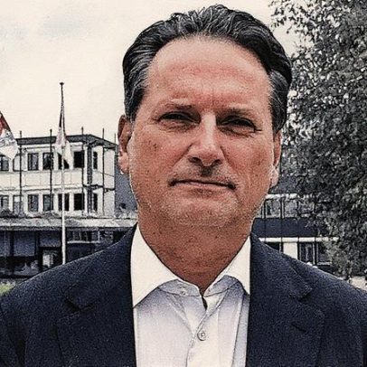 Pierre Krähenbühl diz que é difícil confirmar identidade de restos em Gaza devastada