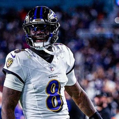 Lamar Jackson retorna e Ravens vencem Dolphins na NFL