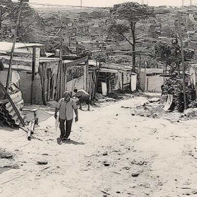 Governo federal anuncia que todas as favelas do Brasil agora têm CEP