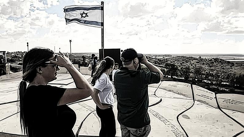 Mirador en la localidad israelí de Sderot desde el que se pueden ver los bombardeos en Gaza, en septiembre.