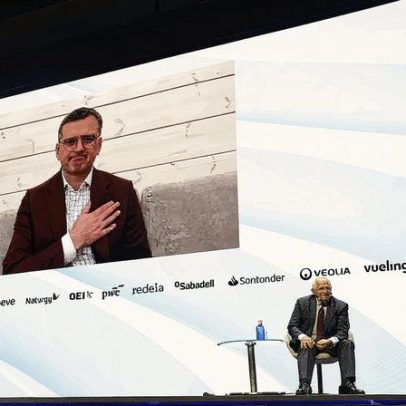 Kuleba afirma que Putin quer destruir o projeto europeu