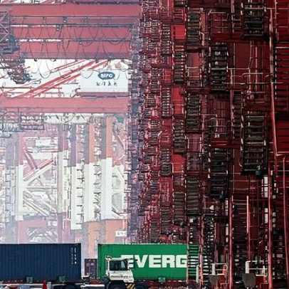 Exportações da China superam previsão apesar de problemas com Estados Unidos