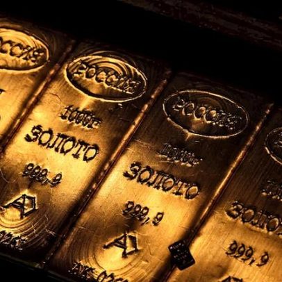 Ouro ultrapassa 4,3 mil dólares e se aproxima da maior alta semanal desde 2008