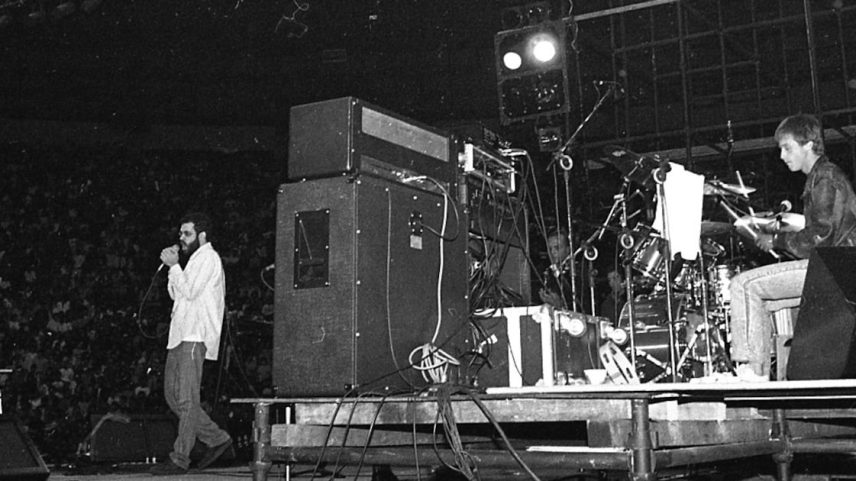Renato Russo e Marcelo Bonfá em show da Legião Urbana no Ibirapuera em 1988