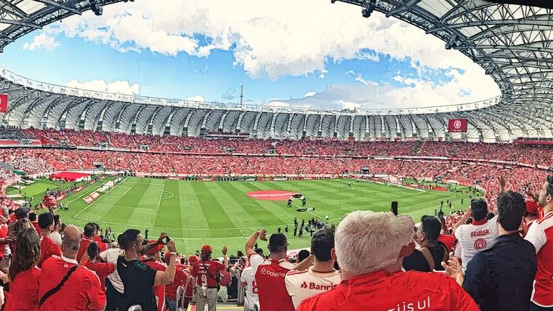 Estádio Beira-Rio lotado em ia de jogo (Foto: Roberto Jardim/Lance)