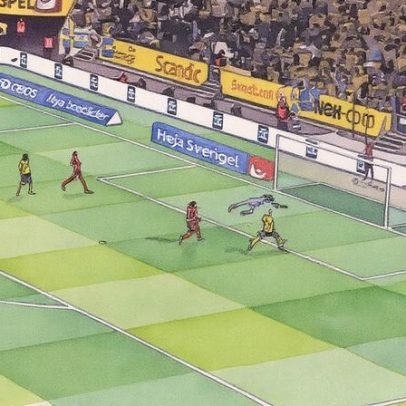 Promessa do Tottenham falha gol incrível após jogada de Isak pela Suécia