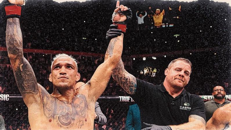 Marc Goddard anuncia vitória de Charles do Bronx no UFC Rio (Foto: Reprodução/X: @marcgoddard_uk)