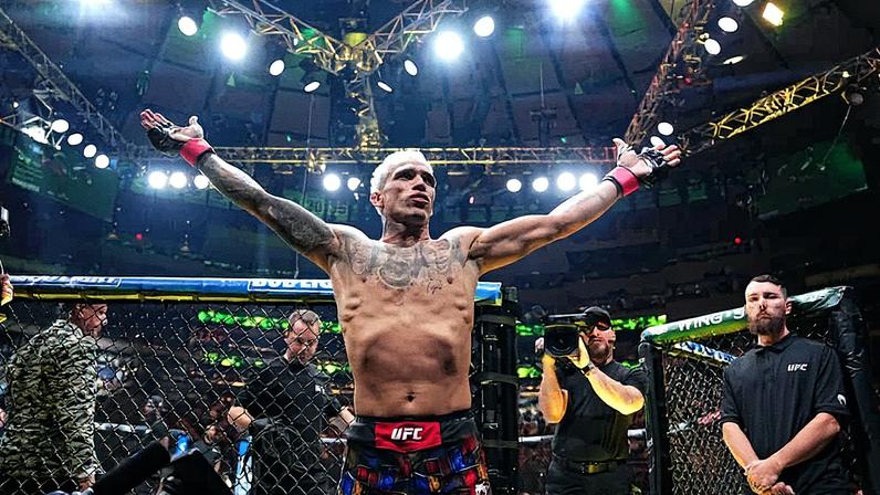 Charles Oliveira lidera a Seleção Brasileira no UFC Rio (Foto: Reprodução Instagram charlesdobronxs)